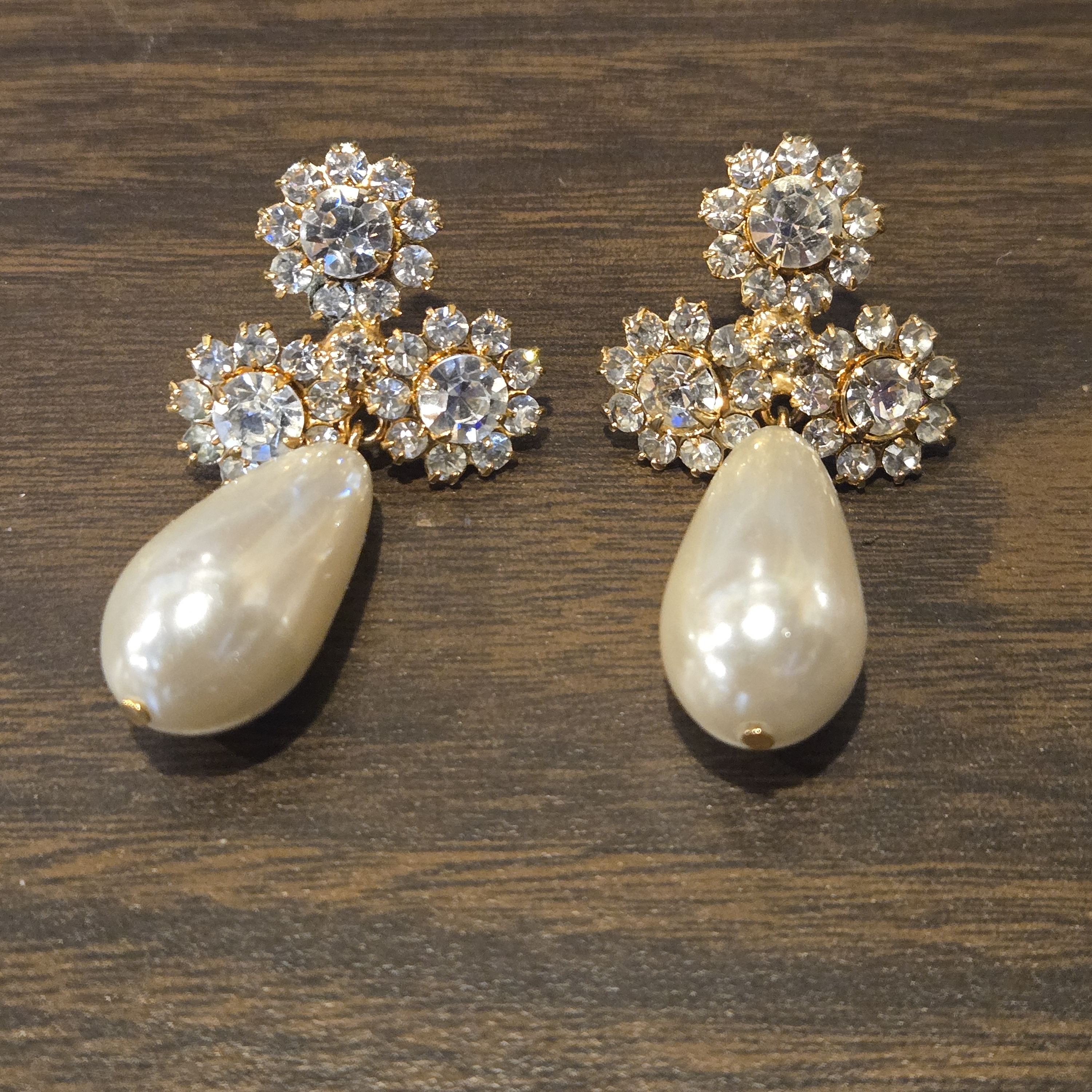 Vintage Gold And Pearl Floral Drop Earrings 165$